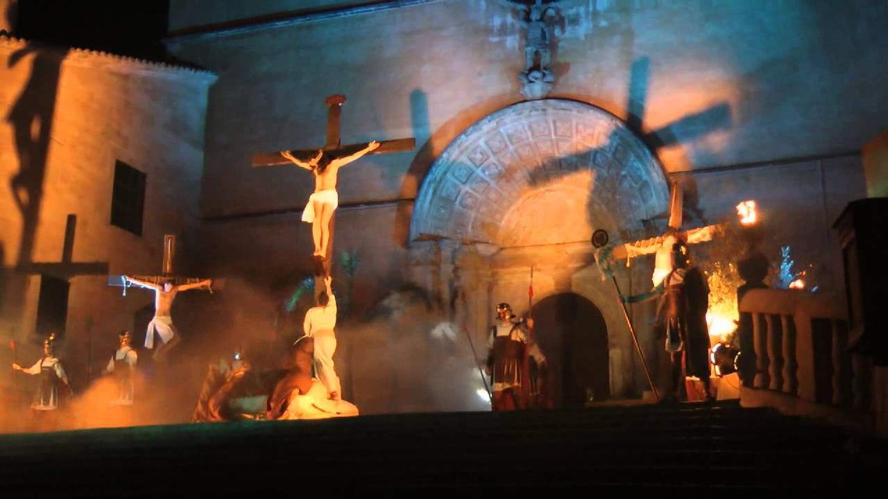 “Pasión Cristo” crucifixion de Jesús en Felanitx (Mallorca-España)